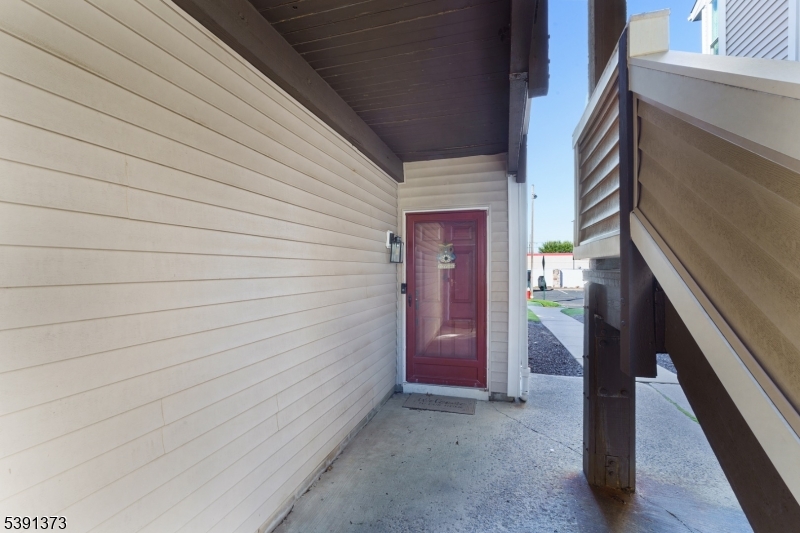 The Pointe - Residential