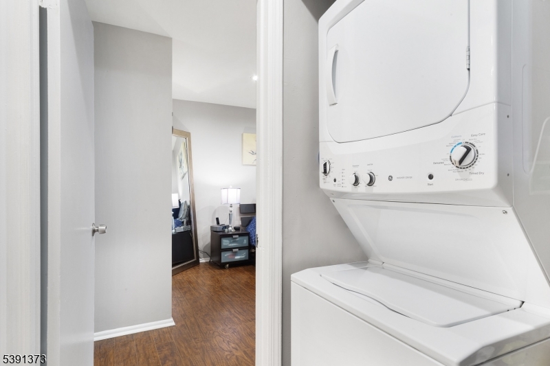 The Pointe - Residential