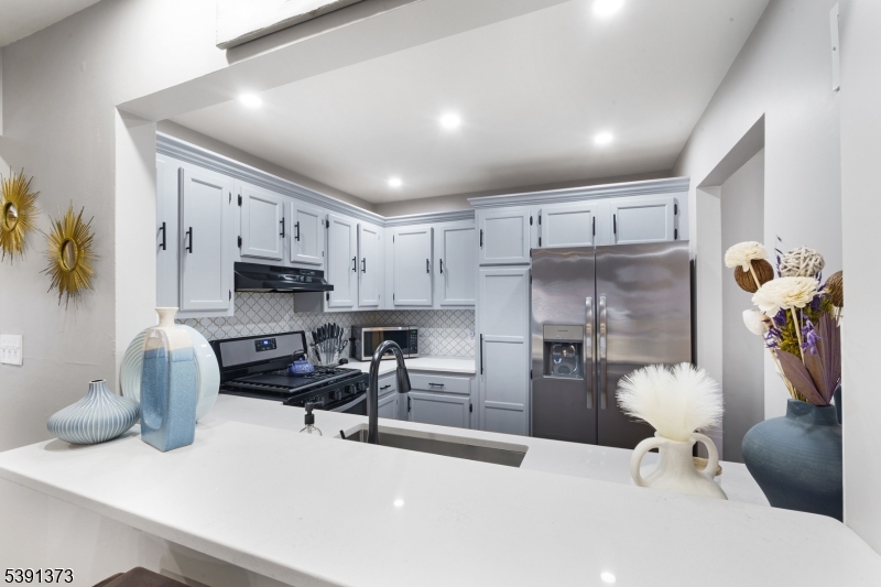 The Pointe - Residential