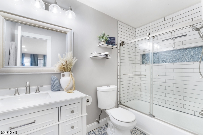 The Pointe - Residential