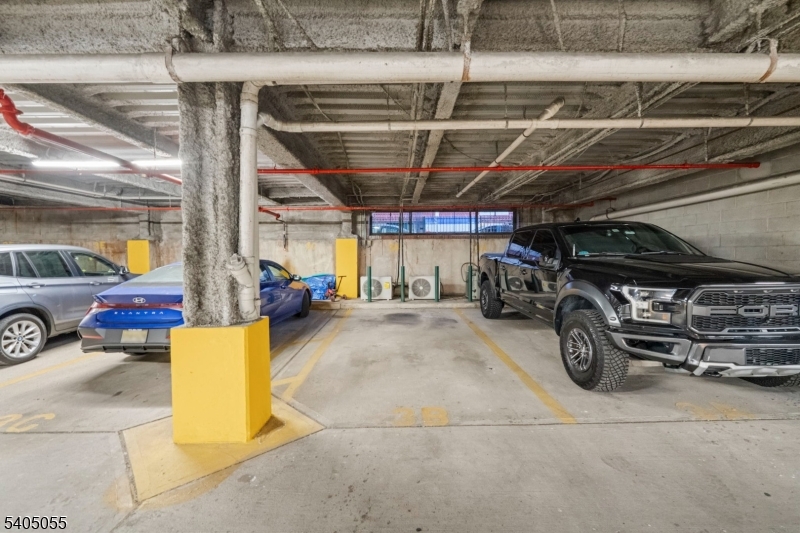 Wilson Towers - Residential