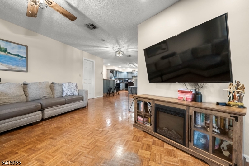 Wilson Towers - Residential