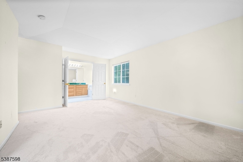 Country Oaks - Residential