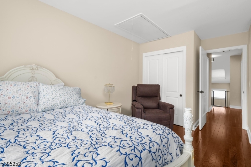 Hastings Square - Residential