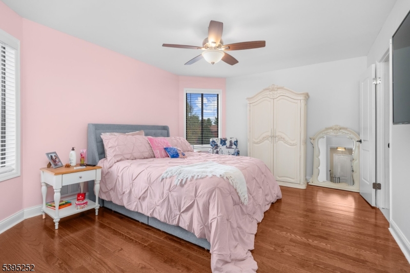 Hastings Square - Residential