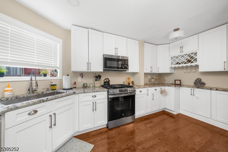 Hastings Square - Residential