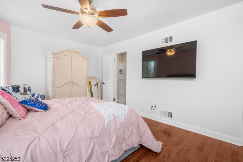 Hastings Square - Residential