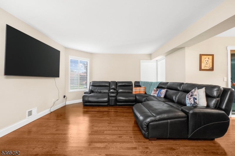 Hastings Square - Residential