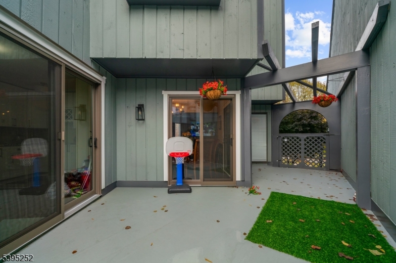 Hastings Square - Residential