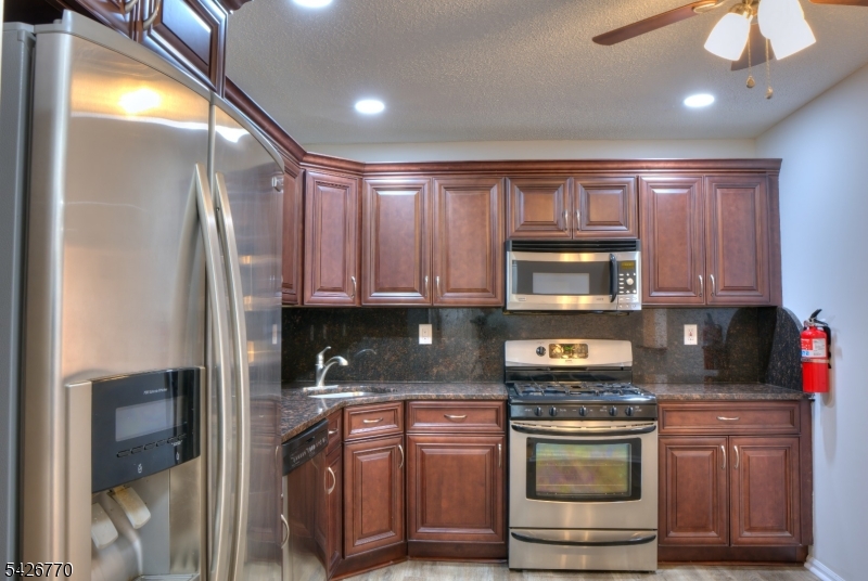 Society Hill condominium co - Residential