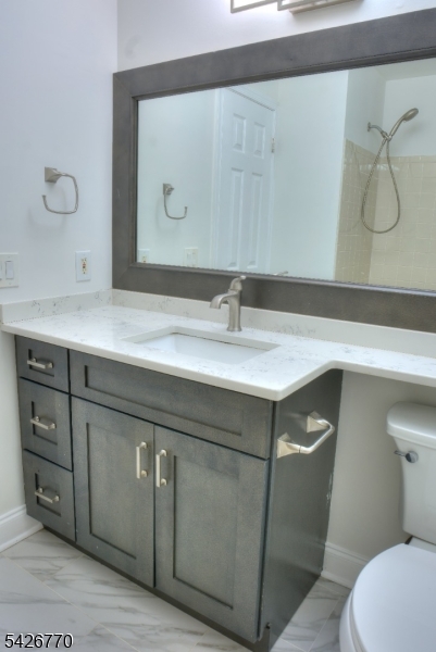 Society Hill condominium co - Residential