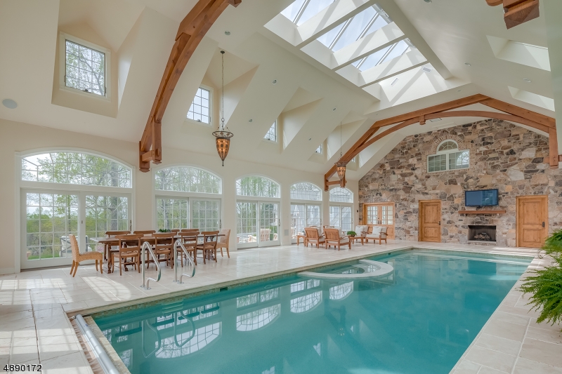 The Pond - Residential
