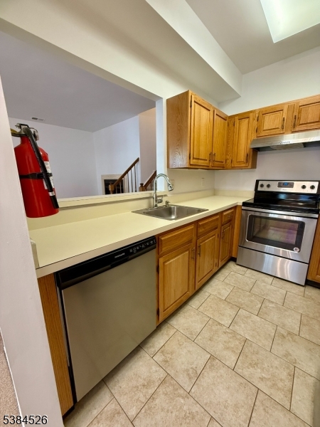 Crestmont Hills - Residential Lease