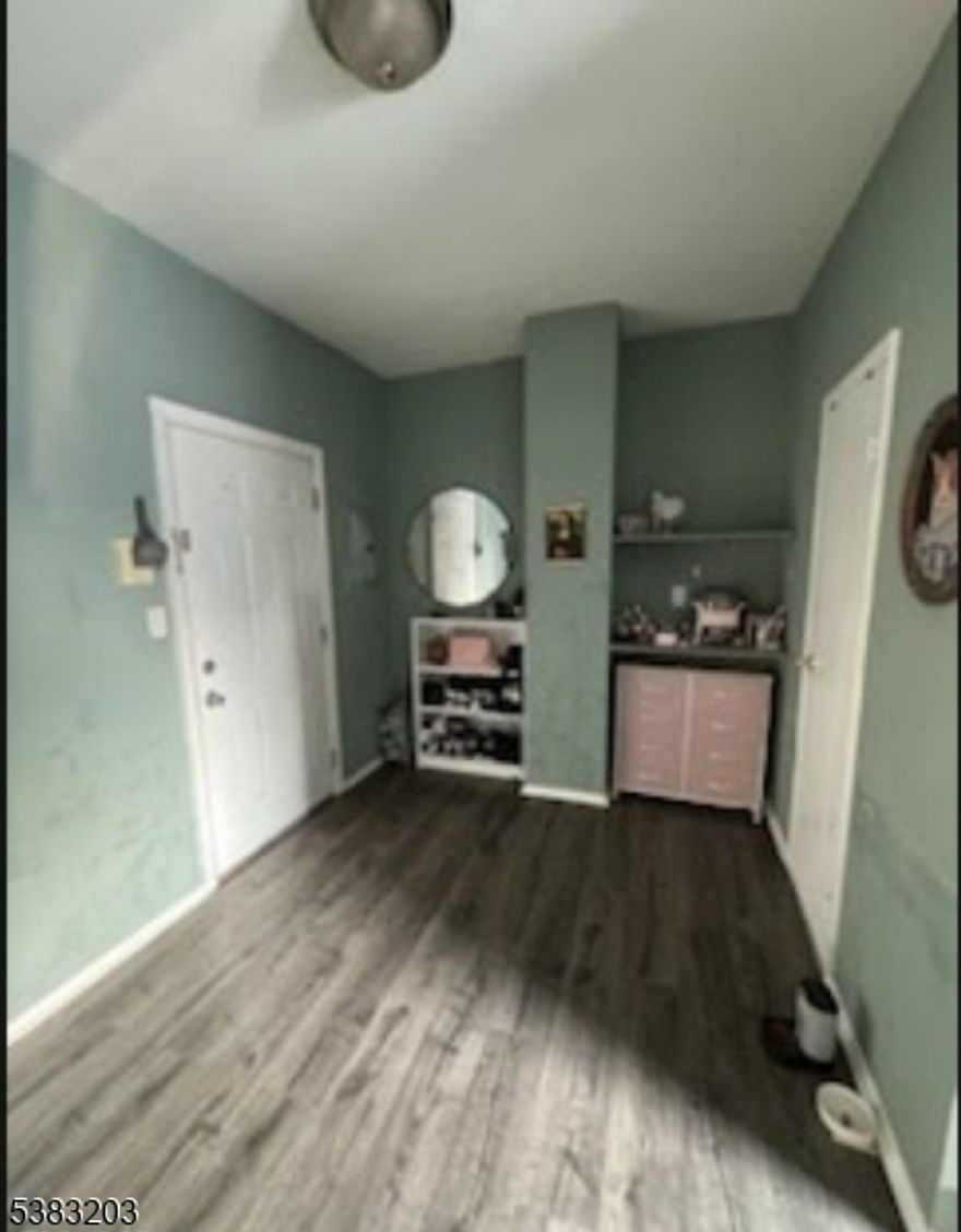 Second floor, 1 bedroom 1 bath apartment.  Spacious living room, eat in kitchen, one bedroom and bathroom.  On street parking, WiFi available.  Pets may be considered.