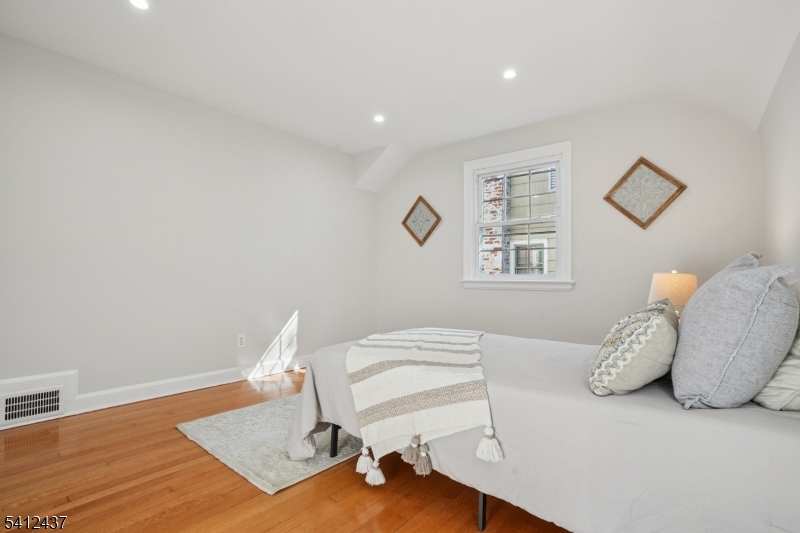 GLENWOOD - Residential Lease