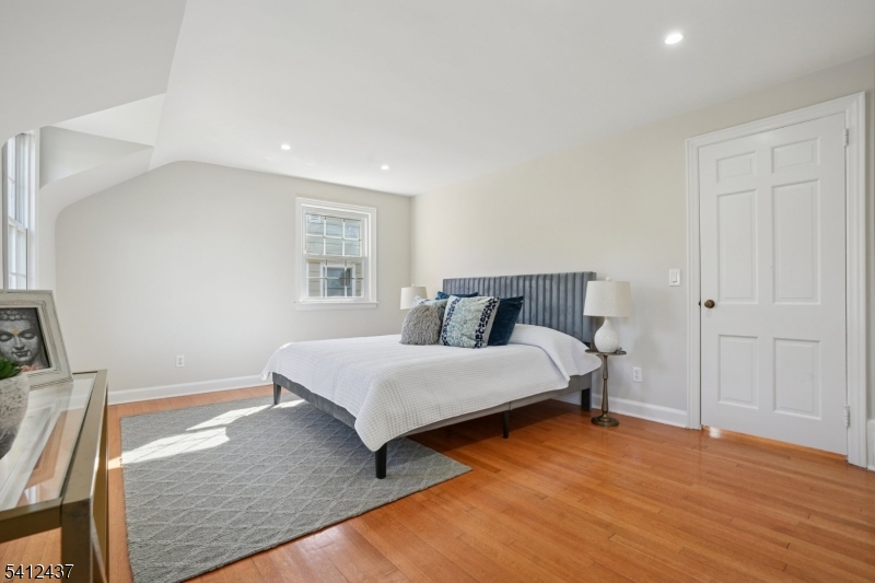 GLENWOOD - Residential Lease