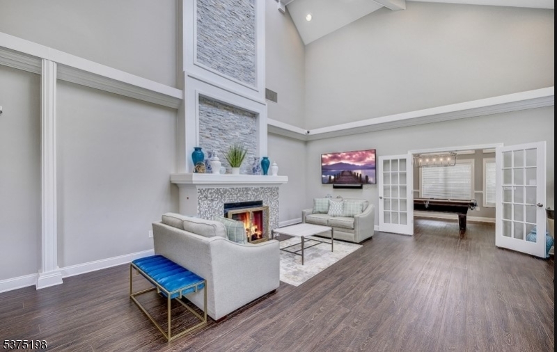 Regency Club - Residential Lease