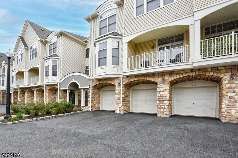 Regency Club - Residential Lease