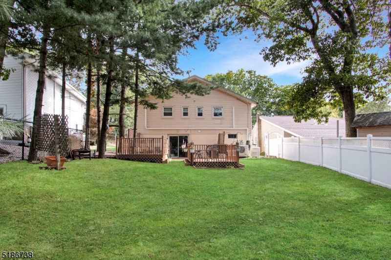 White Meadow Lake - Residential