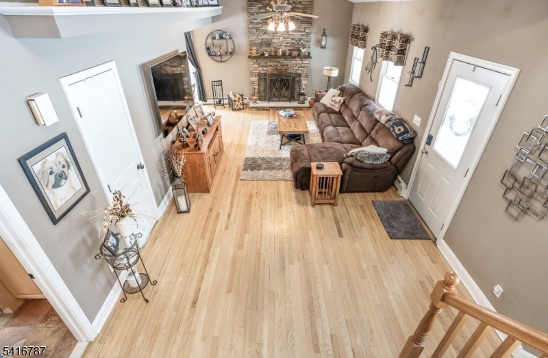 OAK RIDGE - Residential