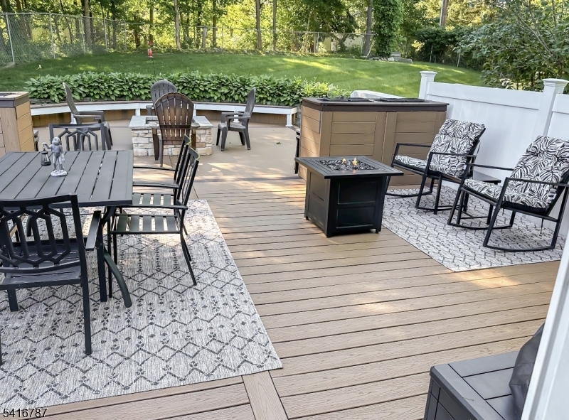 OAK RIDGE - Residential