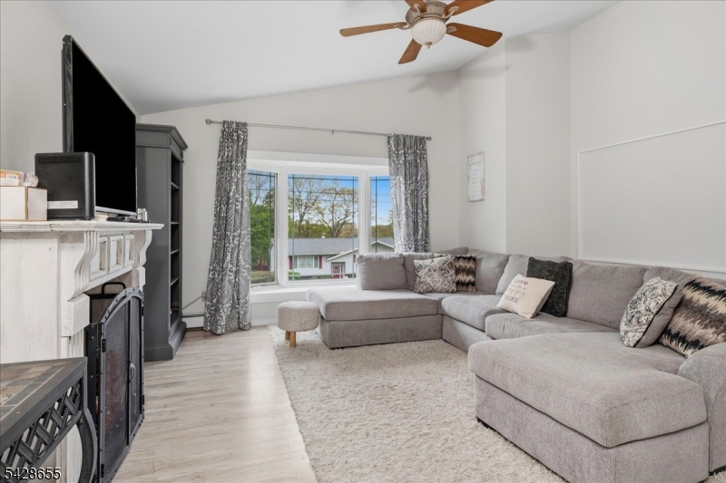 Landing - Residential Lease