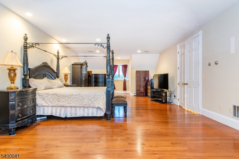 Hendel Estates - Residential