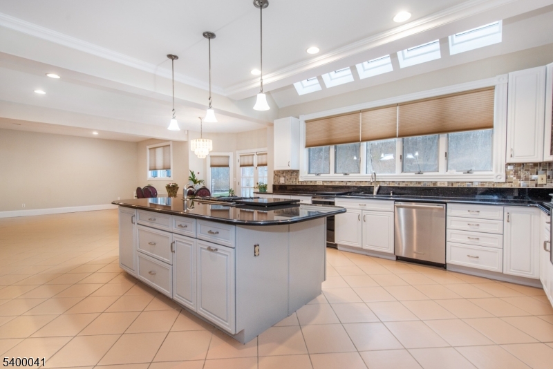 Hendel Estates - Residential