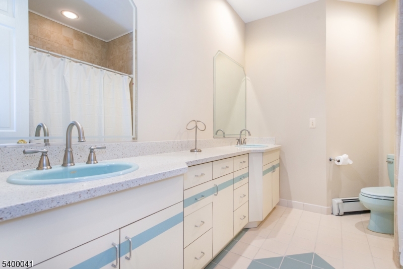 Hendel Estates - Residential