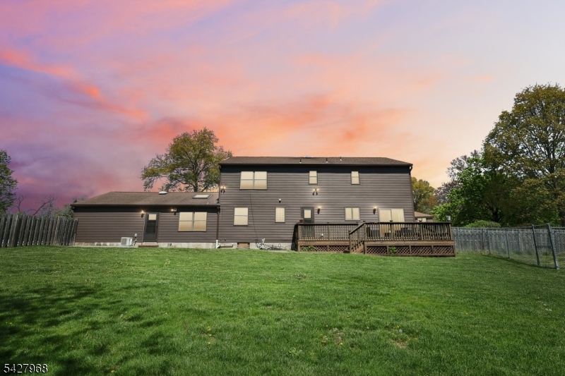 Elm Slope - Residential