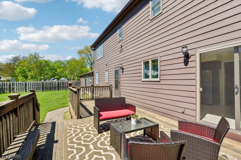 Elm Slope - Residential