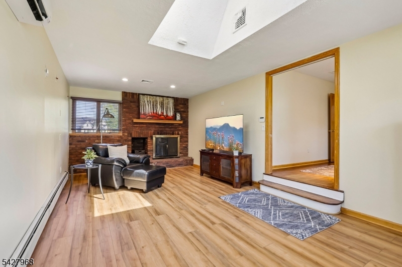 Elm Slope - Residential