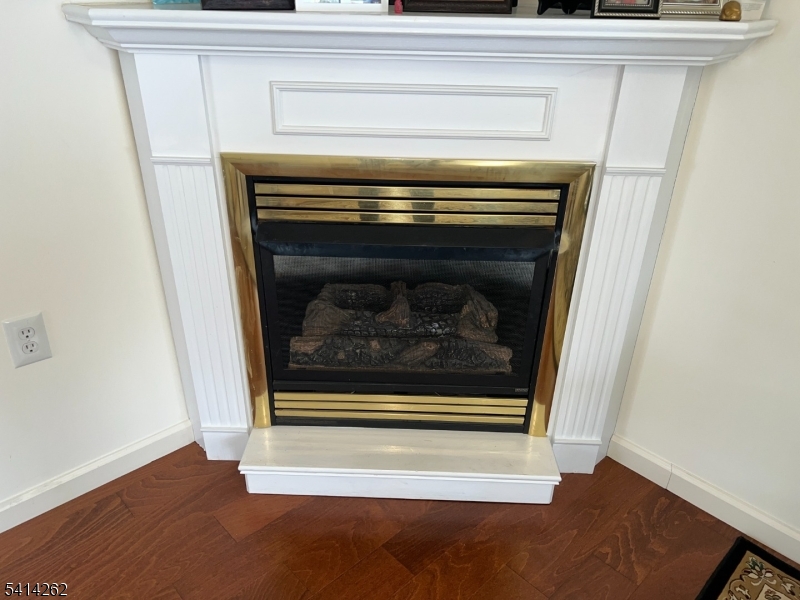 CANAL WALK - Residential