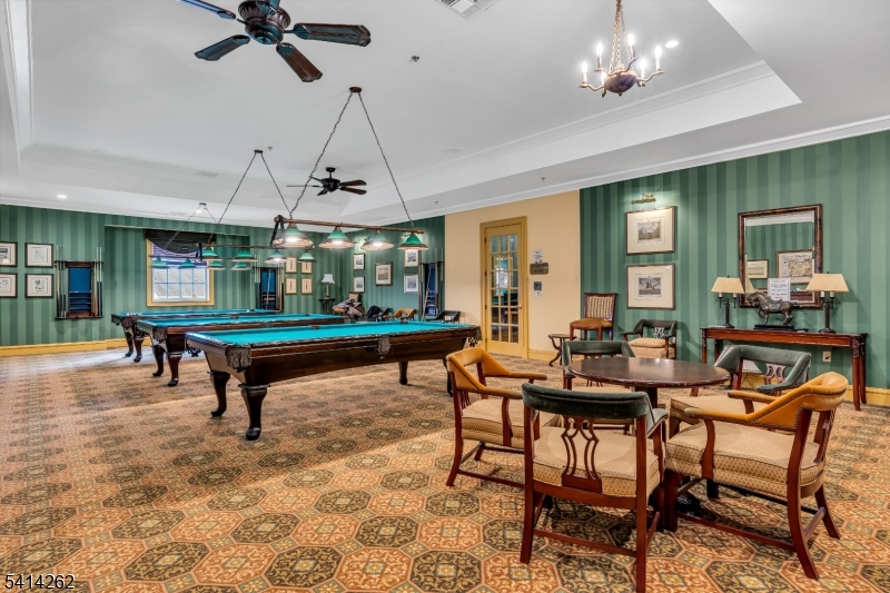 CANAL WALK - Residential