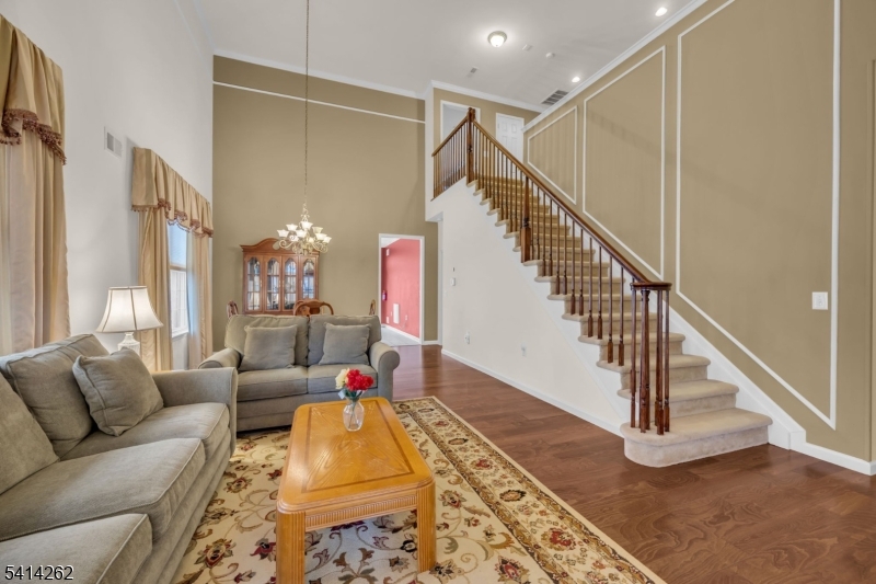 CANAL WALK - Residential