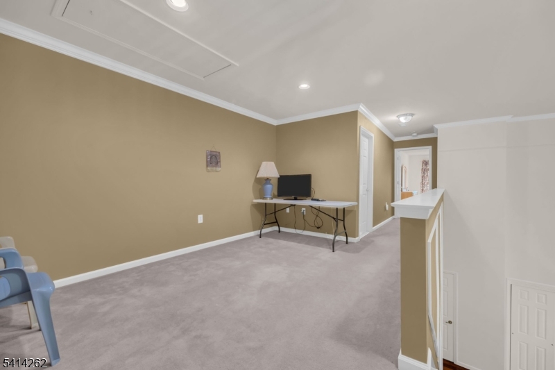 CANAL WALK - Residential