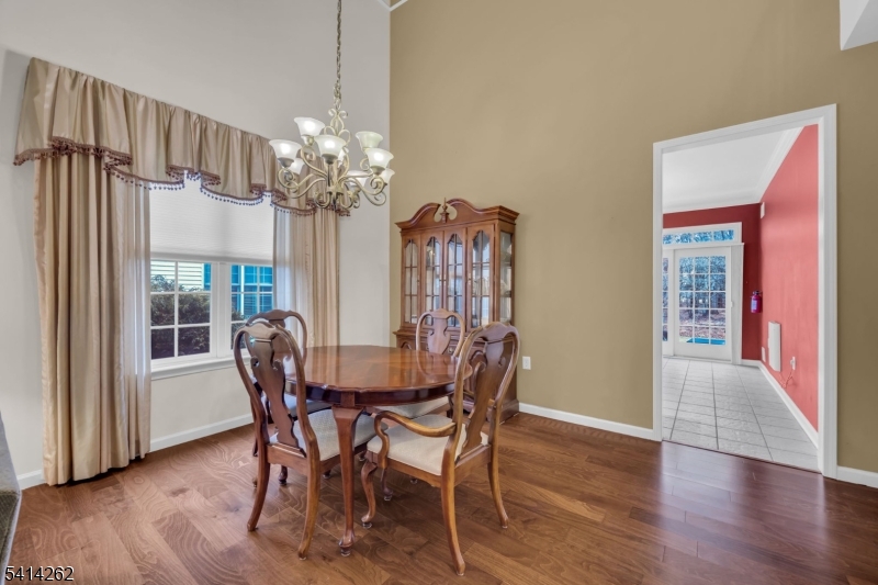 CANAL WALK - Residential