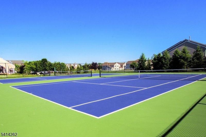 CANAL WALK - Residential