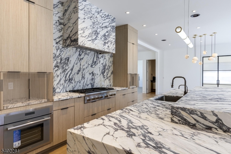 Apogee Pointe Estates - Residential