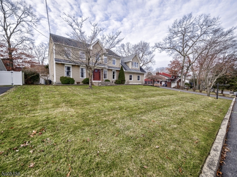 Oak Ridge - Residential