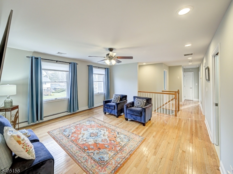 Oak Ridge - Residential