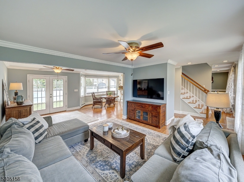 Oak Ridge - Residential