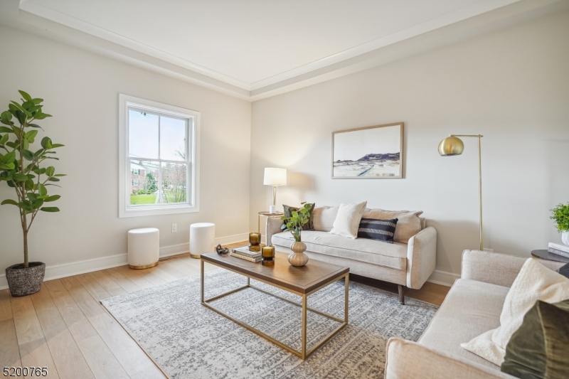 Downtown Summit - Residential