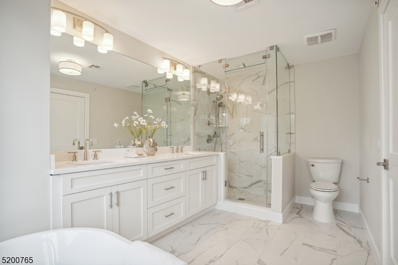 Downtown Summit - Residential