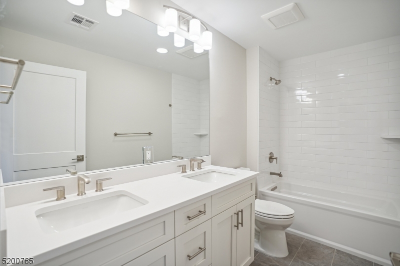 Downtown Summit - Residential