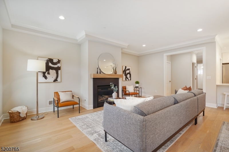 Downtown Summit - Residential