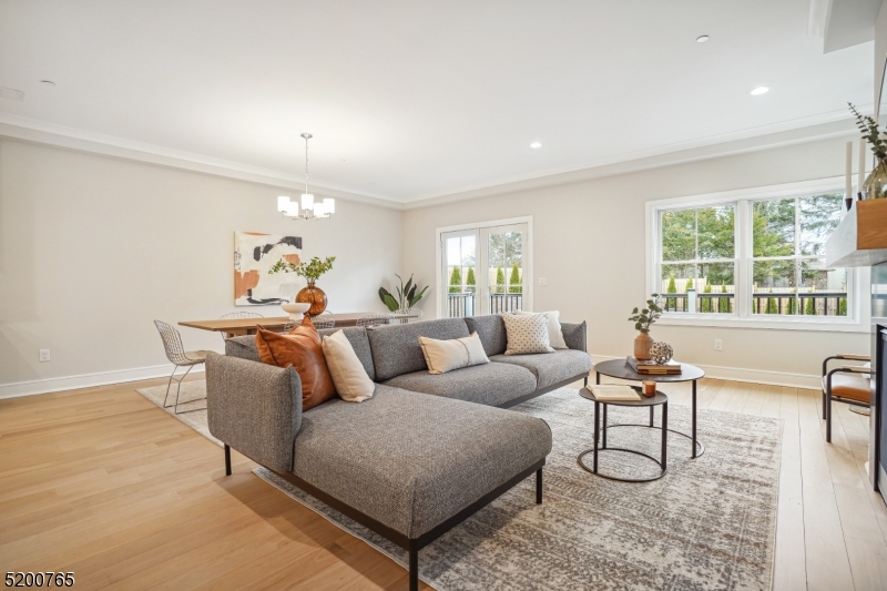 Downtown Summit - Residential