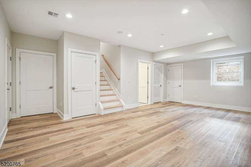 Downtown Summit - Residential