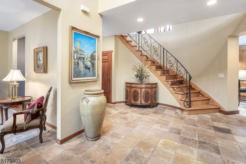 River Road - Residential