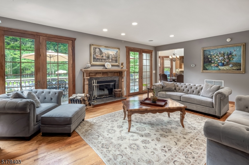 River Road - Residential